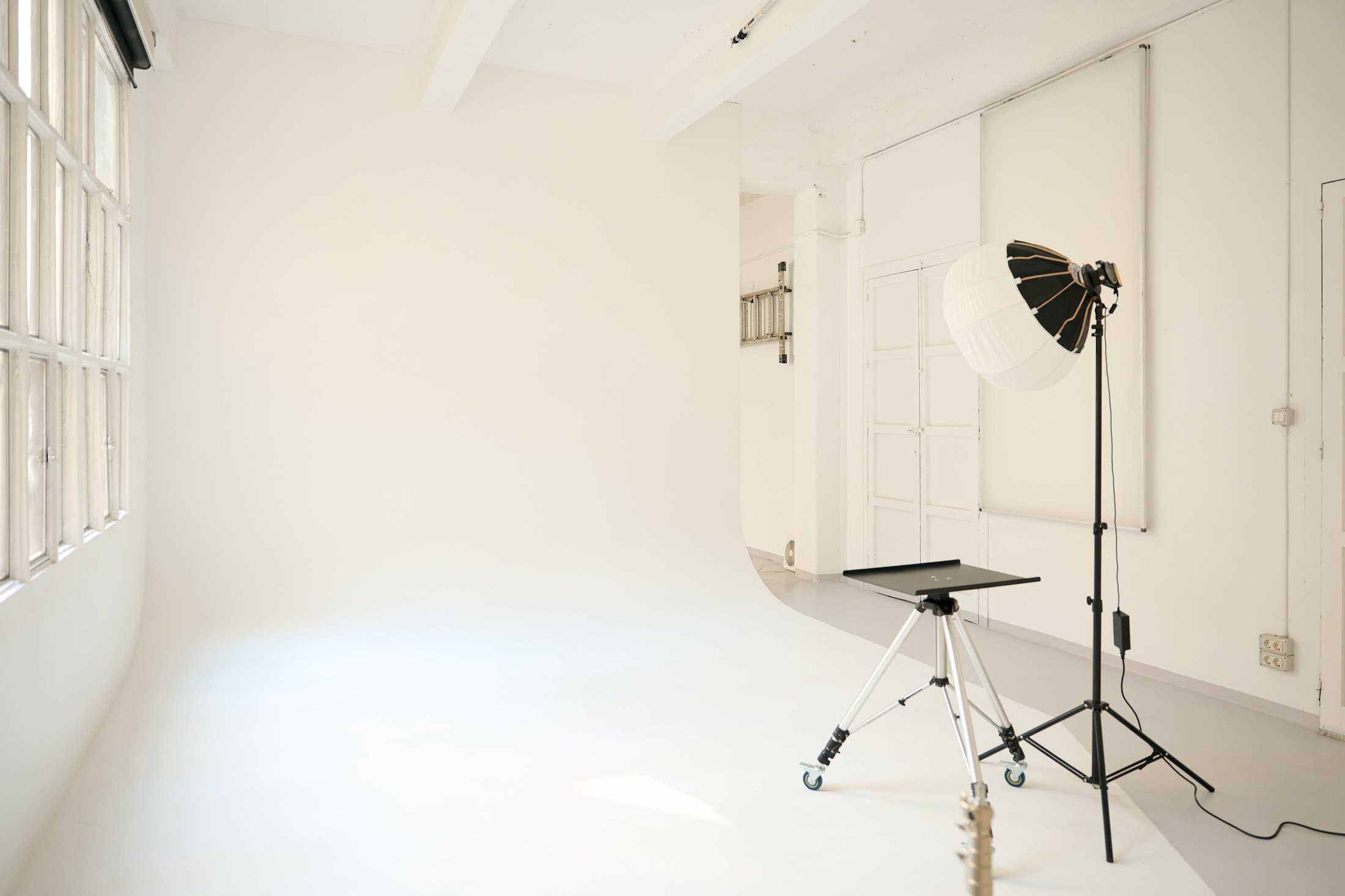 Studios space listed on CoHub